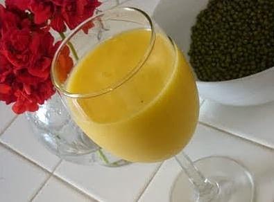 Tropical Orange Ginger Smoothie