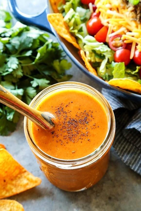 Creamy taco salad dressing