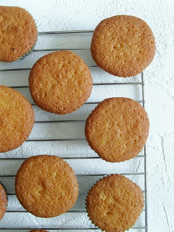 Best vanilla cupcakes ever