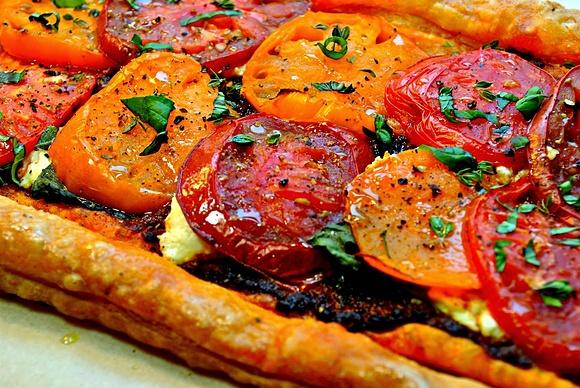 Double Tomato Tart with Ricotta and Basil