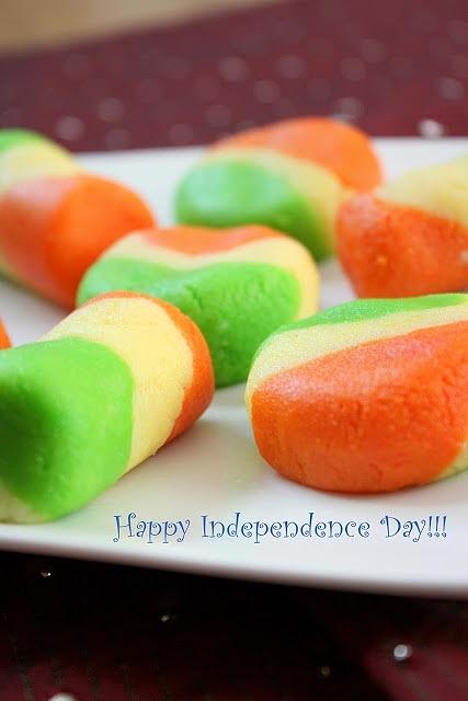 Tri-color pedas - sweet independence day treat