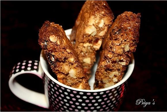 Fruit and nut biscotti bars