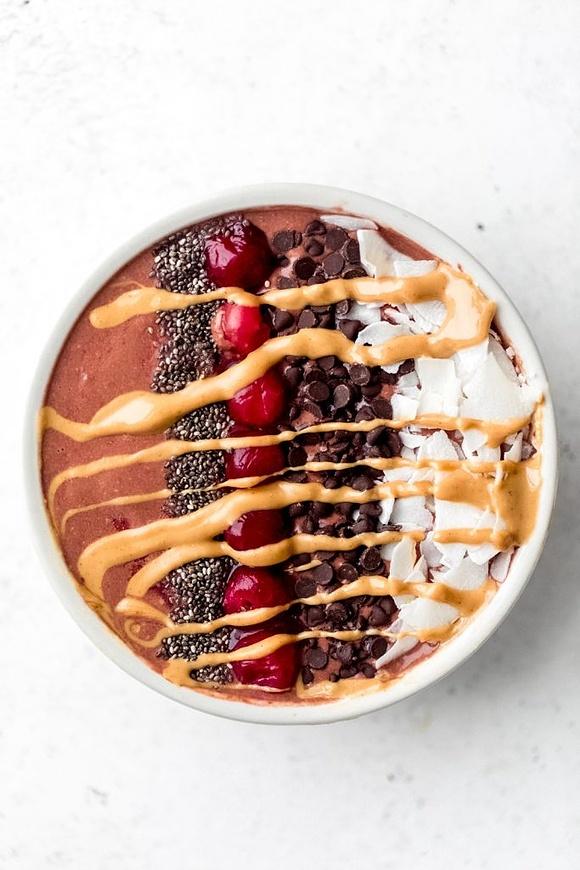Post-Workout Recovery Tart Cherry Smoothie Bowl