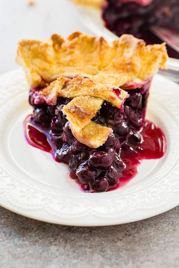 Simple Blueberry Pie