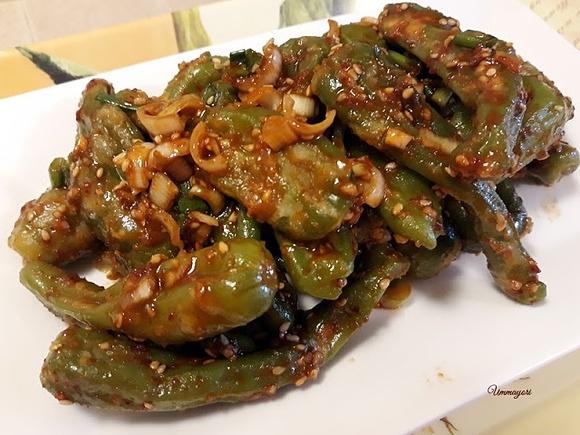 Steamed shishito peppers in instant pot