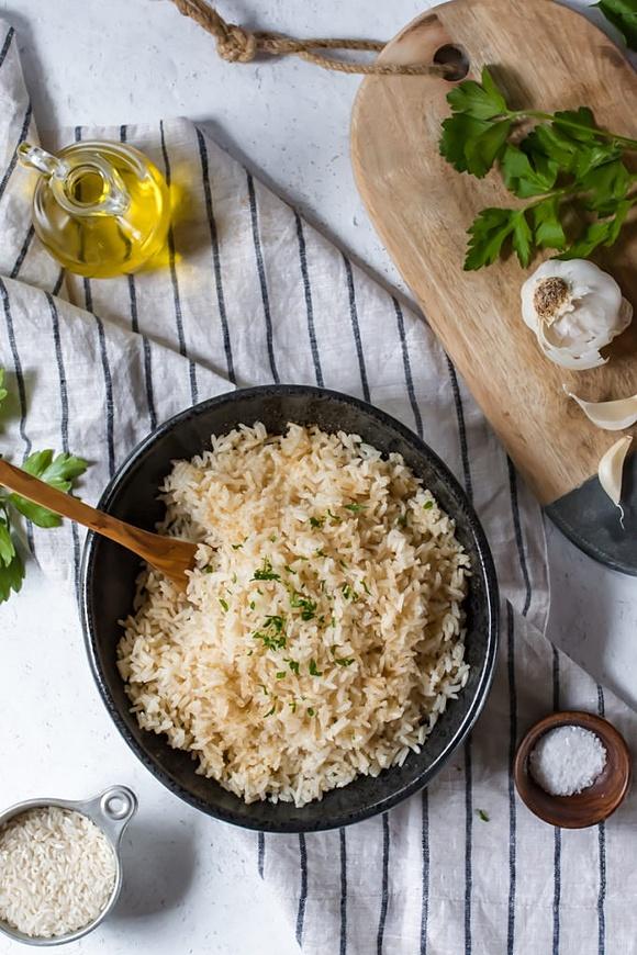 Peruvian rice (arrocito) recipe