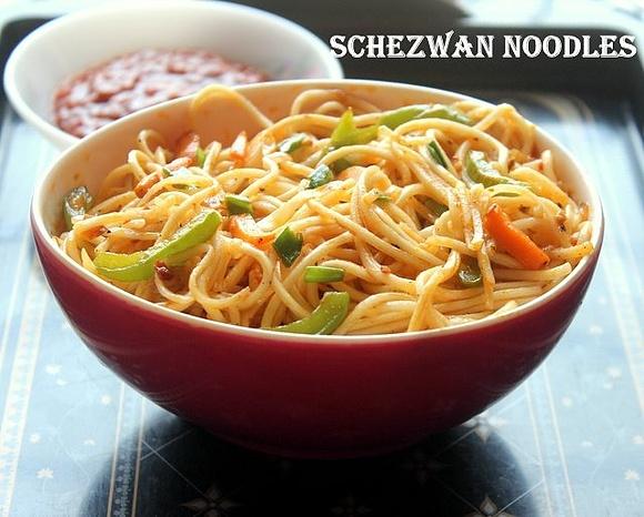 Schezwan noodles recipe – how to make vegetarian Schezwan noodles