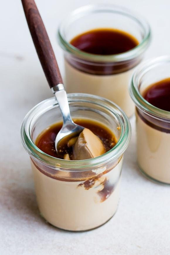 Coffee panna cotta