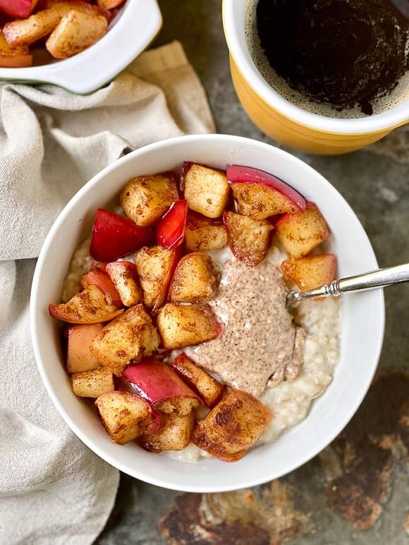 Easy sautéed cinnamon apples