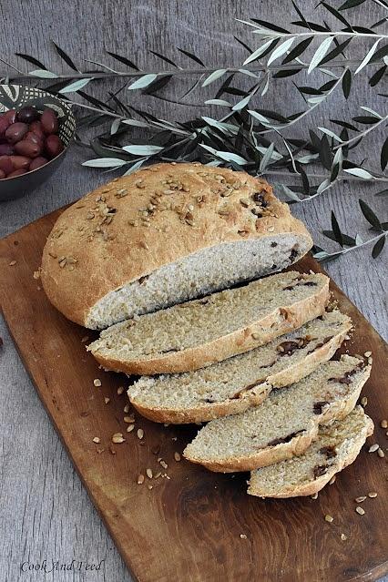 Olive and sunflower seed bread