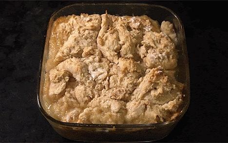 Easy pineapple cobbler - video recipe
