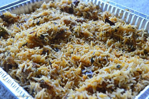 Layered chicken biryani recipe