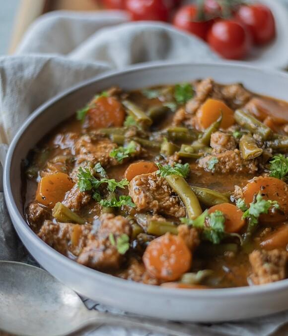 Vegetable goulash with soy cutlets