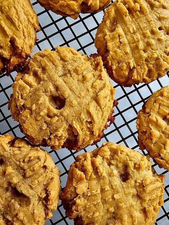 Sourdough peanut butter cookies