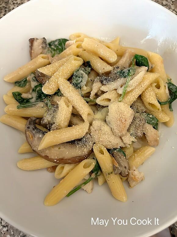 Easy weeknight creamy chicken and mushroom pasta