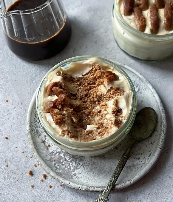 3-ingredient yogurt japanese cheesecake no-bake viral