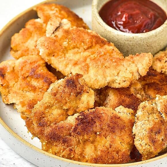 Crispy almond flour fried chicken, gluten-free, dairy-free