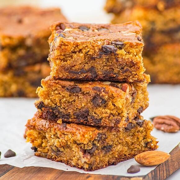 Chewy almond flour blondies (gluten-free, dairy-free)