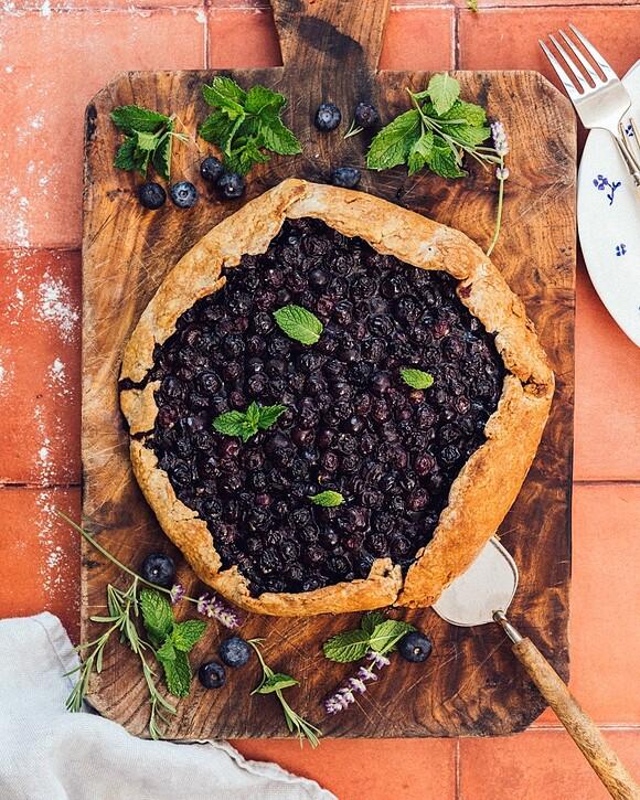 Blueberry tart with olive oil crust
