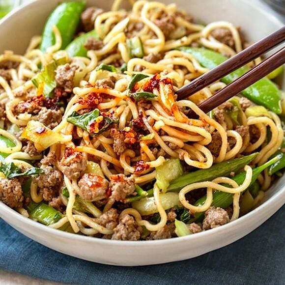 Beef ramen with snap peas