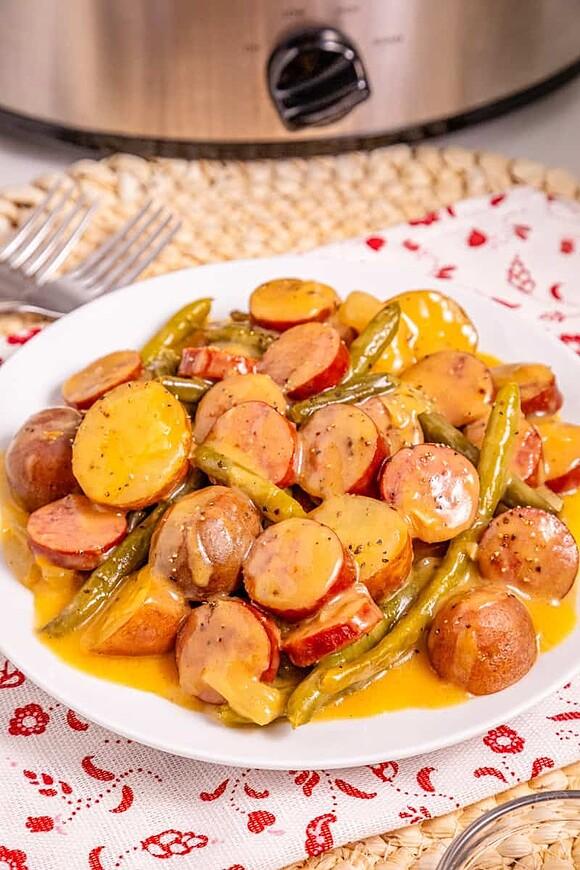 Viral crock-pot swamp potatoes and sausage