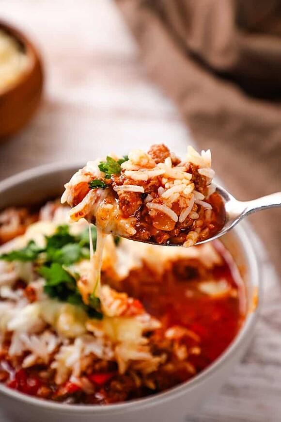 Slow cooker stuffed pepper soup