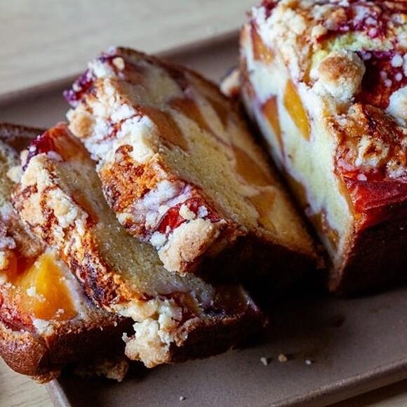 Peach Cobbler Loaf