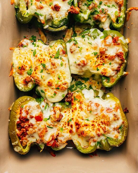 Stuffed green peppers with rice and ground beef
