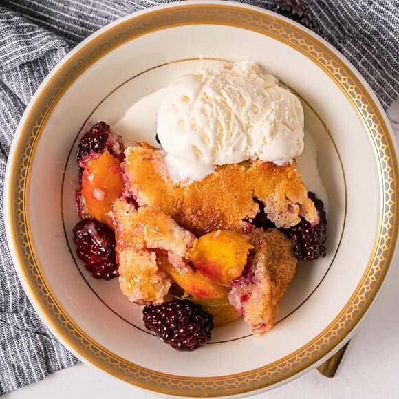 Peach blackberry cobbler: the ultimate summer dessert