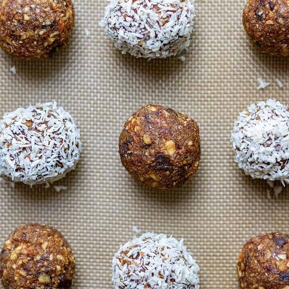 Coconut almond energy balls