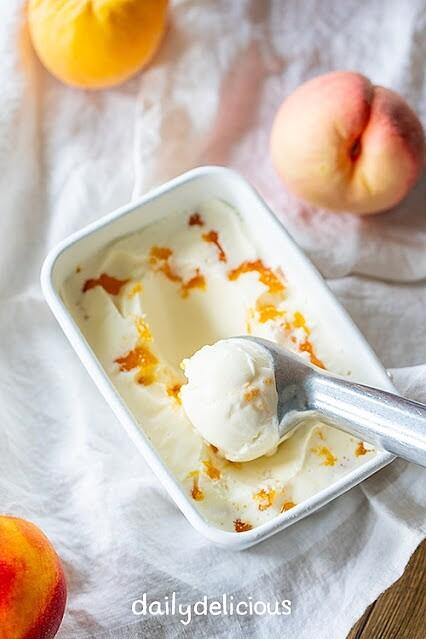 Creamy Frozen Yogurt