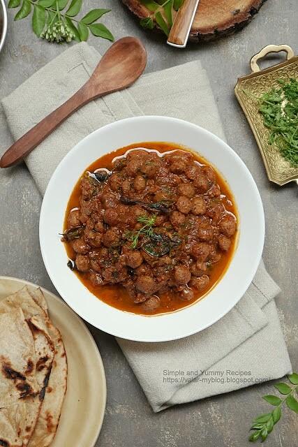 High-protein soya chunks gravy for weight loss, meal maker gravy for chapathi