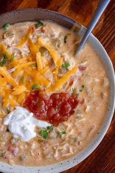 Creamy chicken taco soup