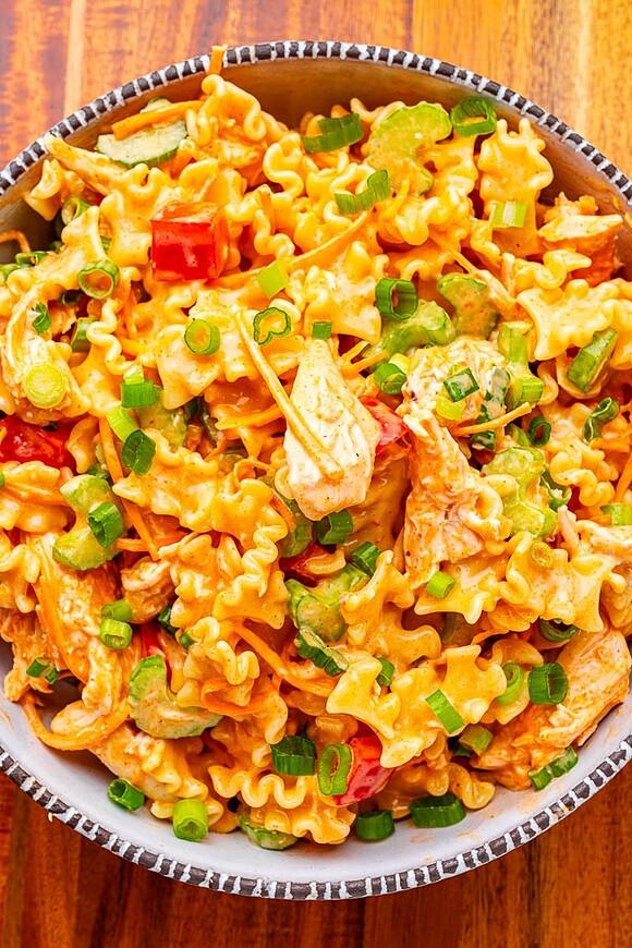 Buffalo chicken pasta salad