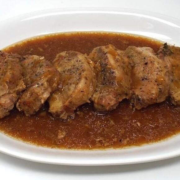 Slow cooker boneless pork chops with gravy