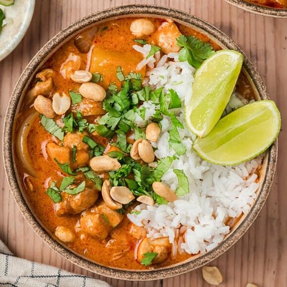 Thai massaman chicken curry