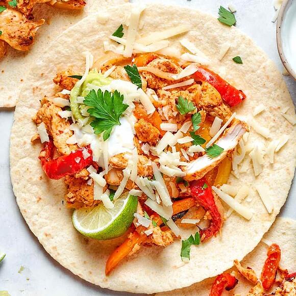 Air fryer chicken fajitas