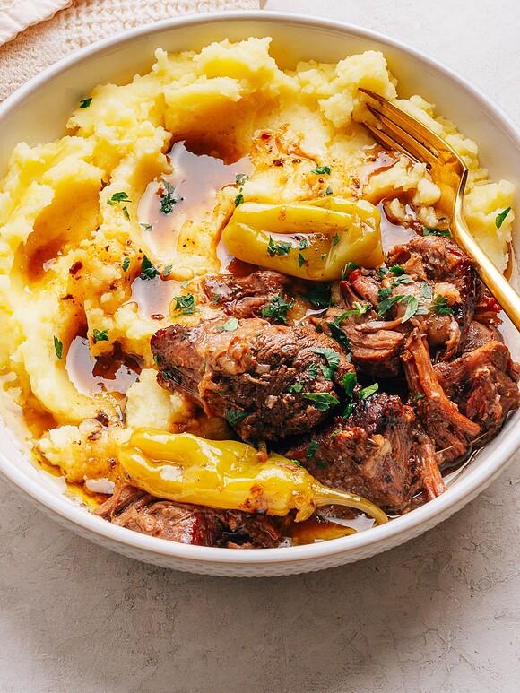 Mississippi pot roast (slow cooker)