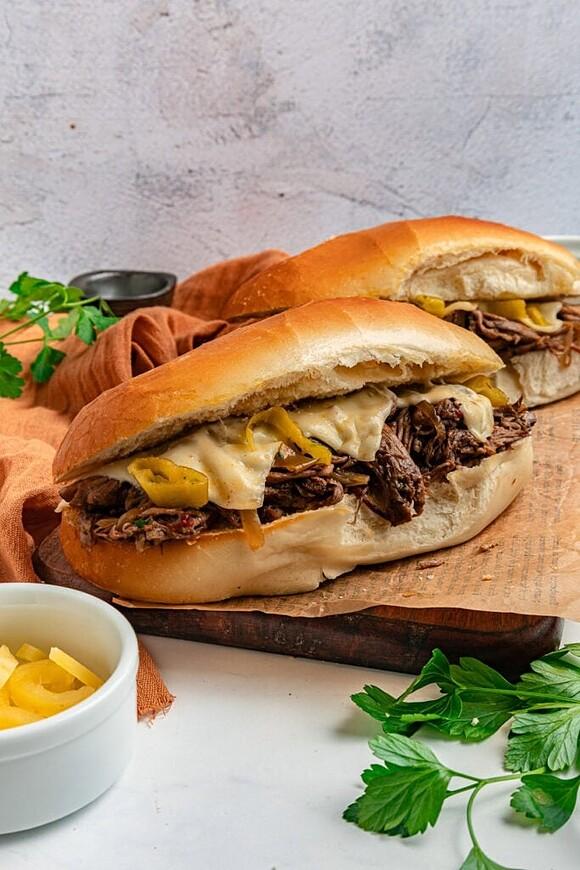 Italian beef slow cooker sandwiches