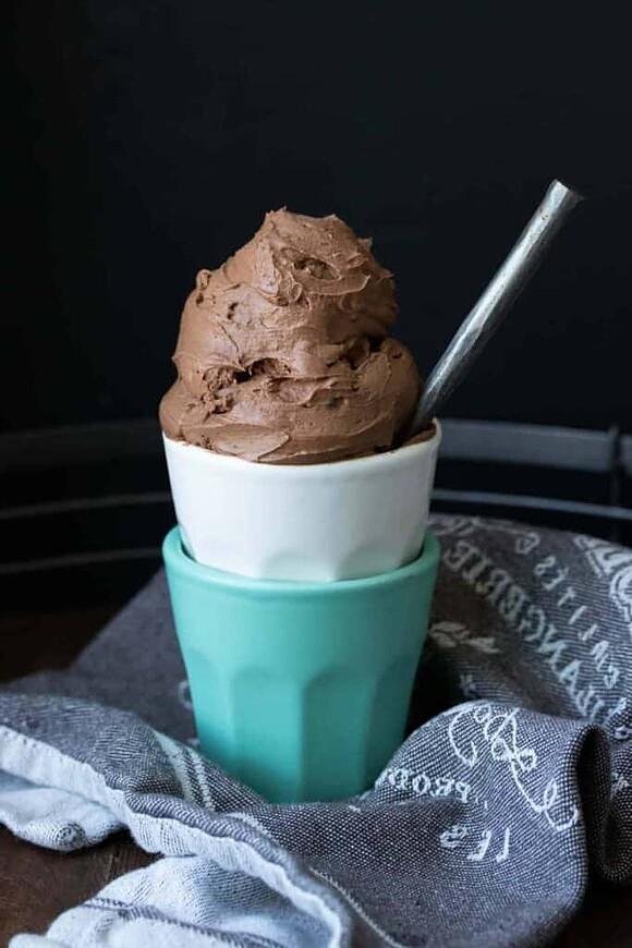 Vegan chocolate ice cream