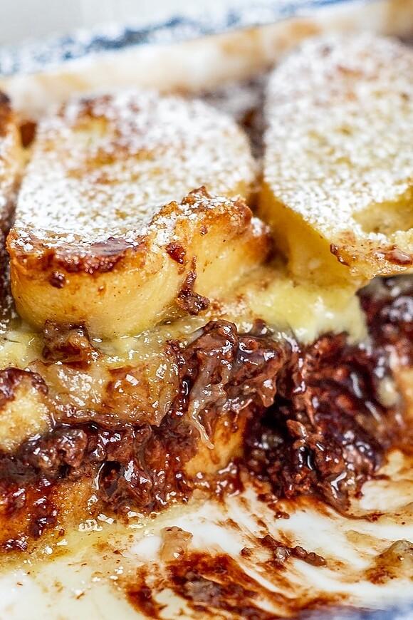 Nutella banana french toast bake