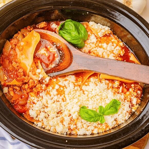 Slow cooker lasagna soup