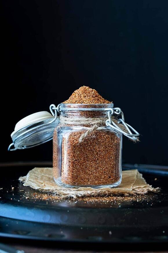 Easy homemade taco seasoning