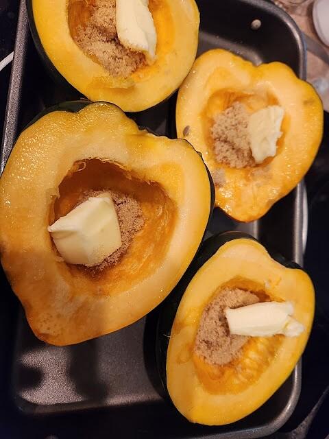 Baked acorn squash with butter and brown sugar