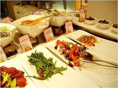 The line buffet lunch singapore