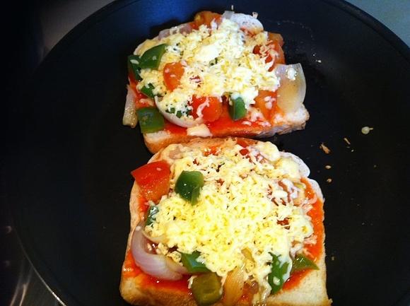 Pan Cooked Pizza