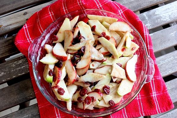 Return to the middle: orchard crumble