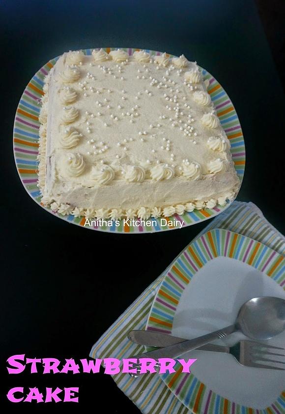 Fresh strawberry cake with basic decoration