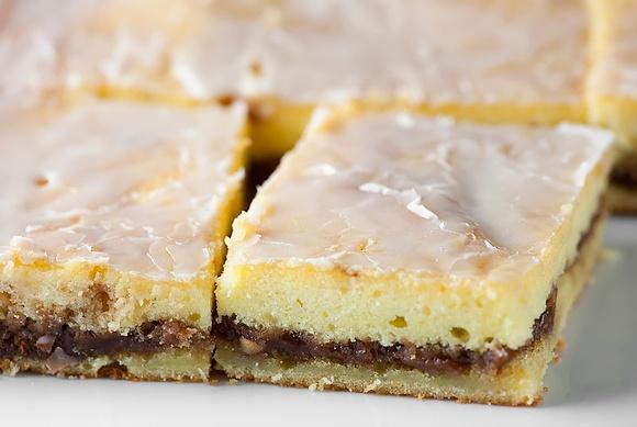 Honeybun Cake