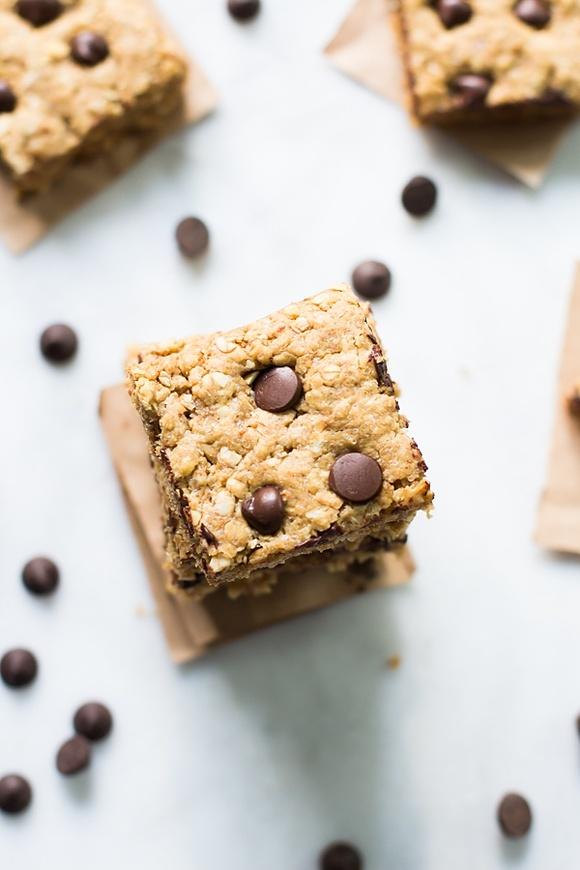Peanut Butter Chocolate Chip Bars